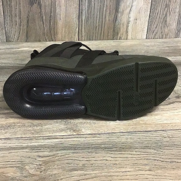 NEW 2018 Nike AIR Force 270 Utility Sequoia Black - Picture 6 of 6